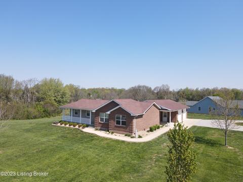 27 Kelly Ln, Brandenburg, KY 40108