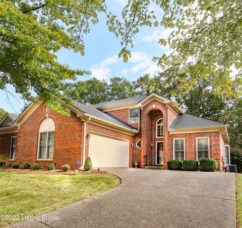 10410 Forest Garden Ln, Louisville, KY 40223