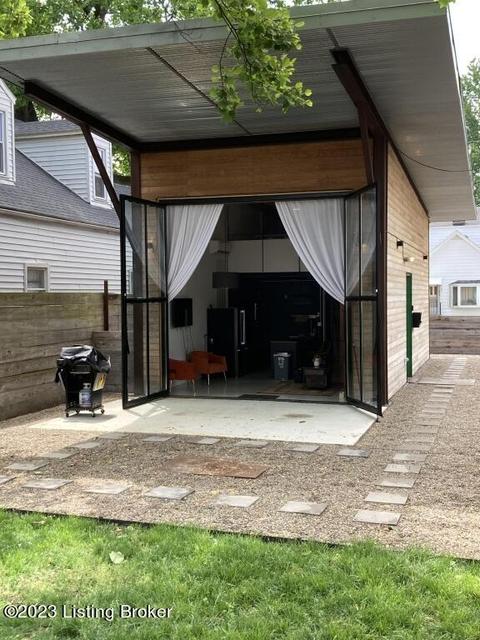 413 Marret Ave, Louisville, KY 40208