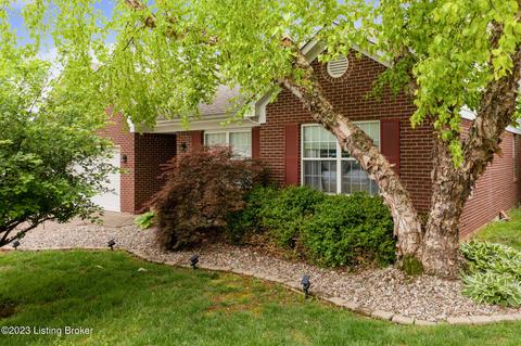 11900 Oak Bay Pl, Louisville, KY 40245