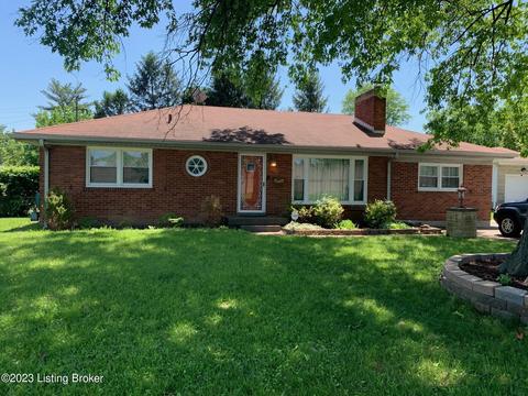 2721 Sheila Dr, Louisville, KY 40220
