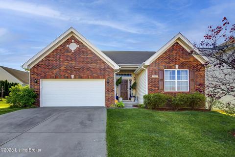 302 Brookfield View Dr, Louisville, KY 40245