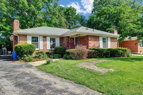 2818 Dell Brooke Ave, Louisville, KY 40220