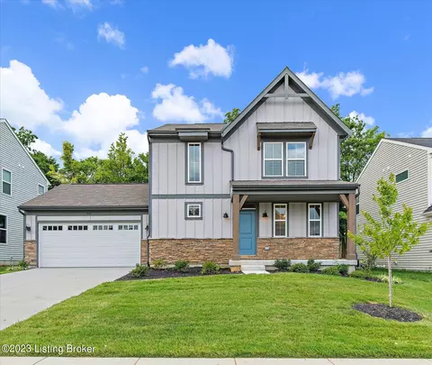 1937 Poloview Pl, Louisville, KY 40245