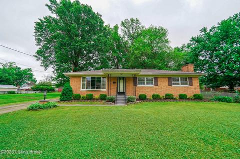 2410 Fluhr Ln, Louisville, KY 40216