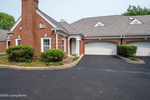 5933 Ashwood Bluff Dr, Louisville, KY 40207