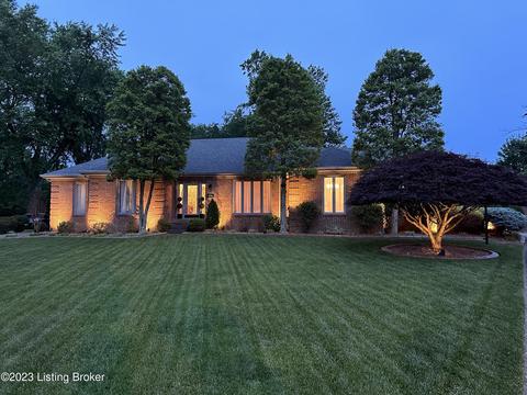 8906 Middle Pointe Rd, Louisville, KY 40241