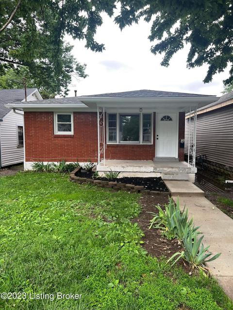 3715 Center St, Louisville, KY 40215