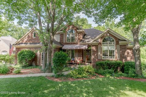 814 Locust Pointe Pl, Louisville, KY 40245