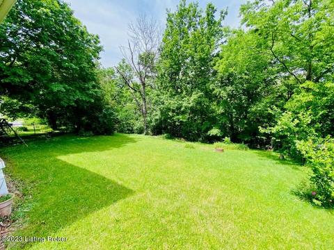 215 Depot St, Springfield, KY 40069 photo 4