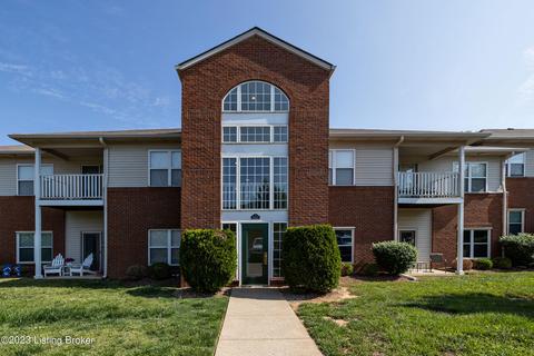 9415 Magnolia Ridge Dr #104, Louisville, KY 40291
