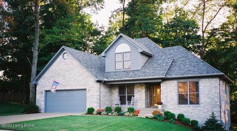 9700 Grandin Woods Rd, Louisville, KY 40299