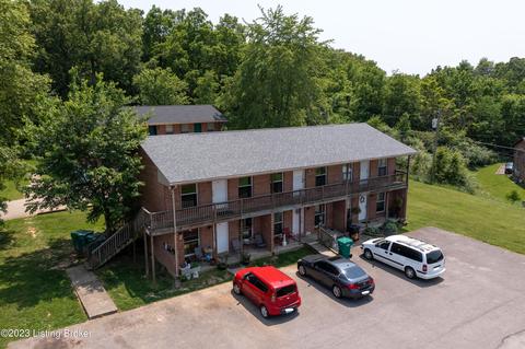 266 Elmwood Dr, Radcliff, KY 40160