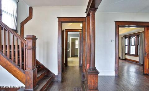 2606 W Main St, Louisville, KY 40212
