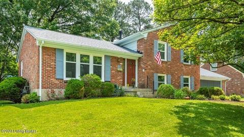 2607 Garden Lake Ln, Louisville, KY 40220