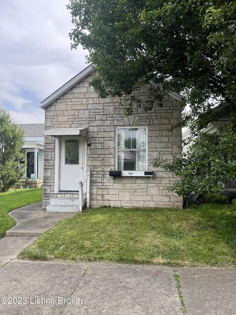 1131 Lydia St, Louisville, KY 40217
