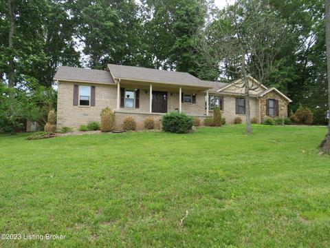 1405 Oak Knoll Dr, Bardstown, KY 40004