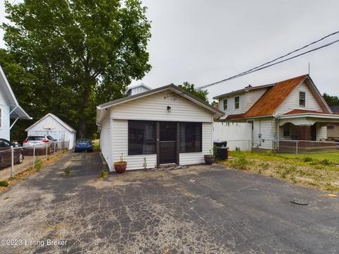 613 Country Club Rd, Louisville, KY 40206