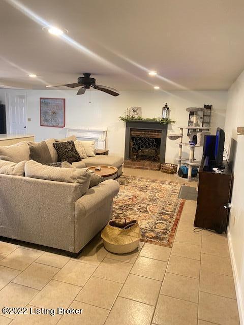 7523 Bloomfield Rd, Springfield, KY 40069 photo 17