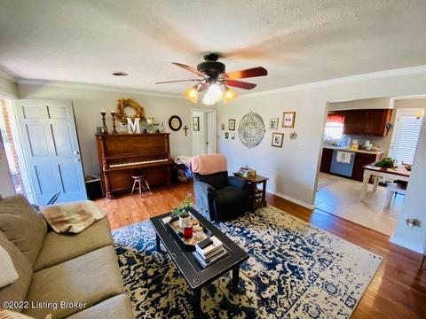 7523 Bloomfield Rd, Springfield, KY 40069 photo 8