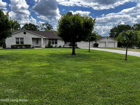 973 Castlerock Dr, Shepherdsville, KY 40165
