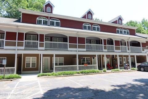 225 Crescent Hill Pl #202, Louisville, KY 40206