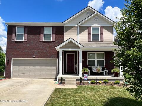 6786 Brittany Oak Dr, Louisville, KY 40229