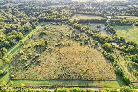 1600 W Mt Zion Rd, Crestwood, KY 40014