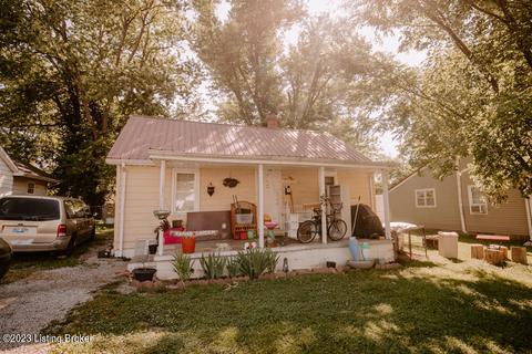 214 S Court St, Campbellsville, KY 42718