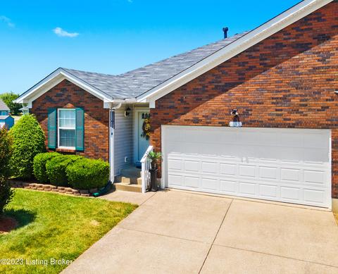 7030 Shutesbury Cir, Louisville, KY 40258