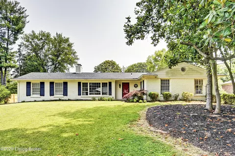 2247 Wynnewood Cir, Louisville, KY 40222