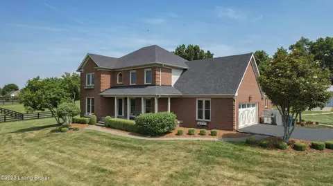 1215 Park Shore Rd, La Grange, KY 40031