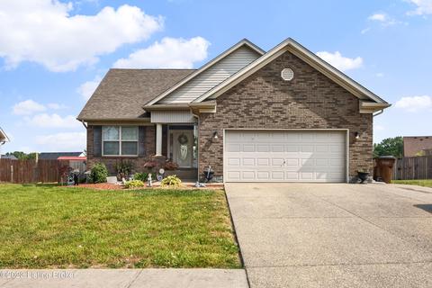 220 Gentry Ln, Mount Washington, KY 40047