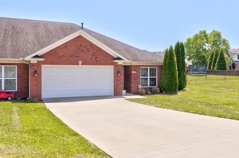 485 Woodlake Dr, Mount Washington, KY 40047