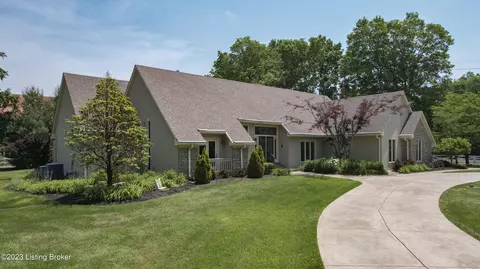 101 Mt Mercy Pl, Pewee Valley, KY 40056