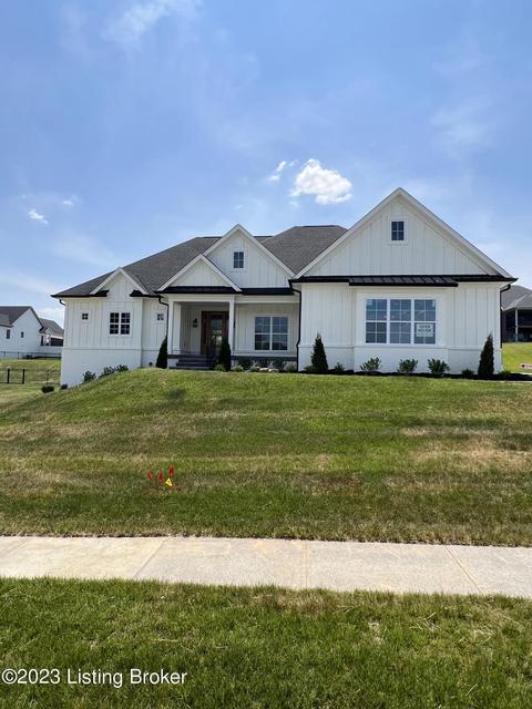 6005 Brentwood Dr, Crestwood, KY 40014