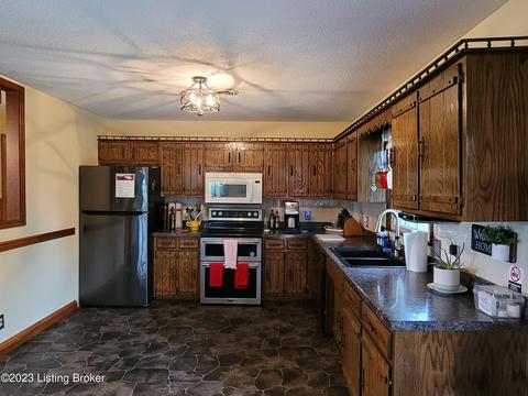 1475 Spencer Hamilton Rd, Loretto, KY 40037 photo 24