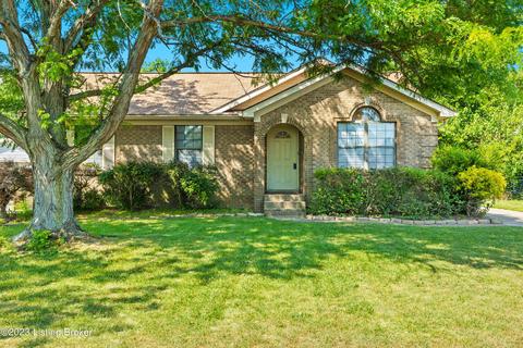 5617 Ree Dr, Louisville, KY 40216