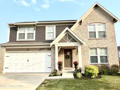 551 Bald Eagles Cir, Mount Washington, KY 40047