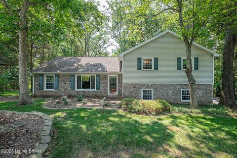5304 Arrowshire Dr, La Grange, KY 40031