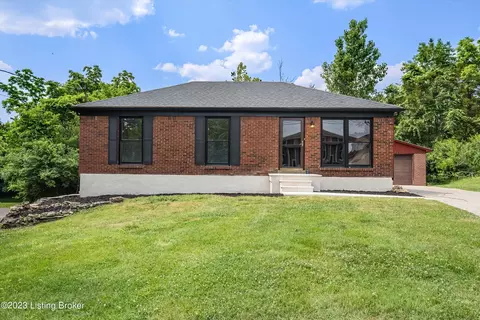 10203 El Ventoso Ct, Louisville, KY 40291