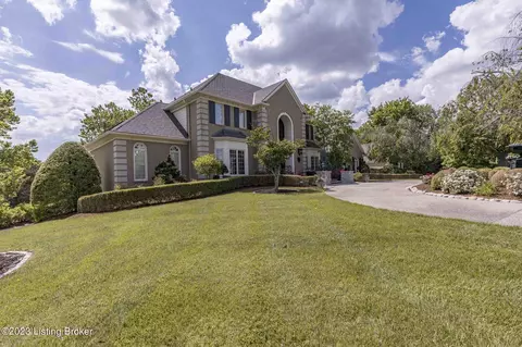1120 S English Station Rd, Louisville, KY 40299