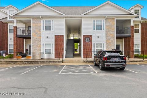 9903 Club Springs Way #201, Louisville, KY 40291
