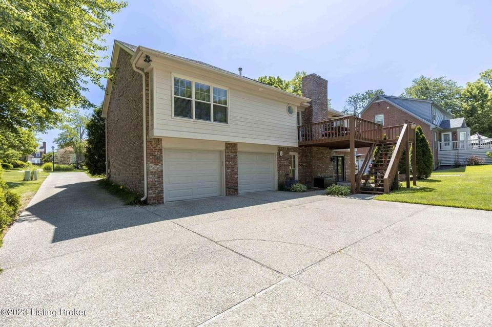  702 Sentry Way, Louisville, KY 40223 photo 43