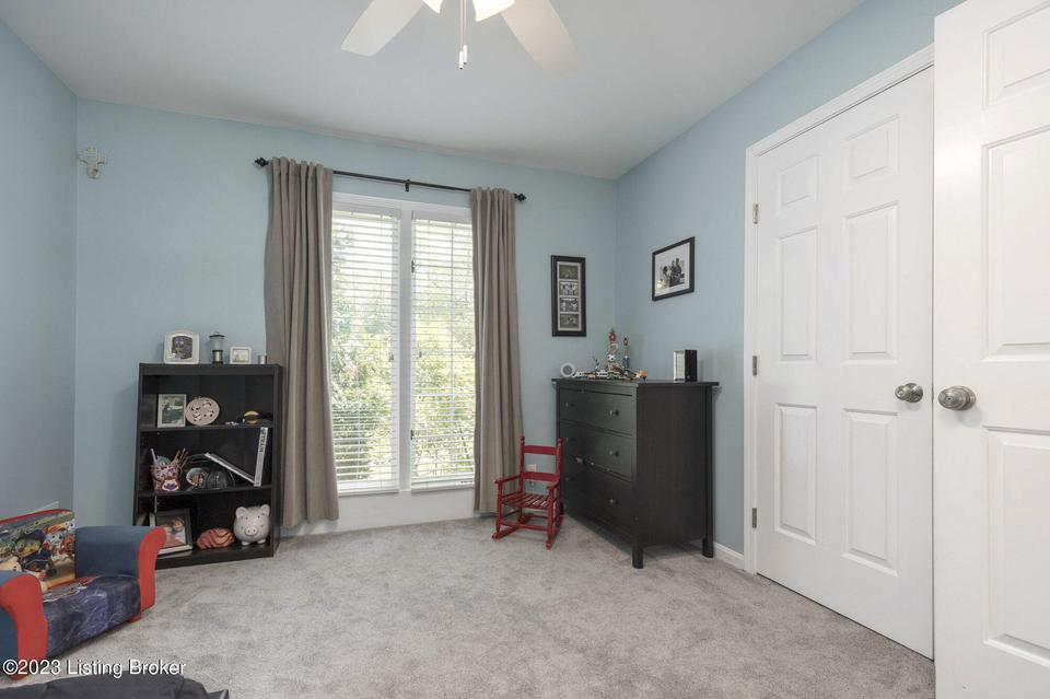  702 Sentry Way, Louisville, KY 40223 photo 22