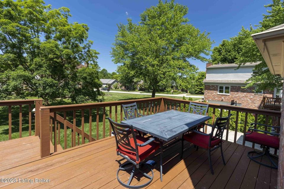  702 Sentry Way, Louisville, KY 40223 photo 41