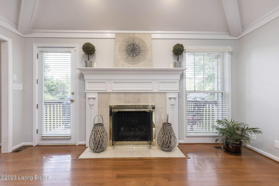  702 Sentry Way, Louisville, KY 40223 photo 7