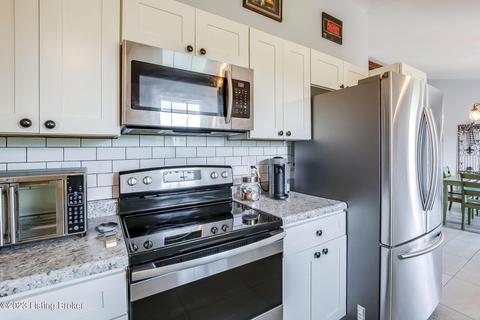 1558 Weldon Loop Rd, Upton, KY 42784 photo 16