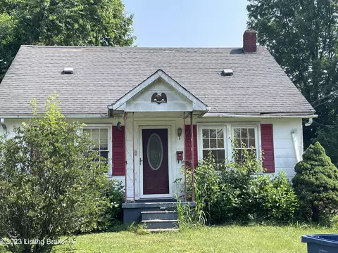 205 E Halstead Ave, Bardstown, KY 40004