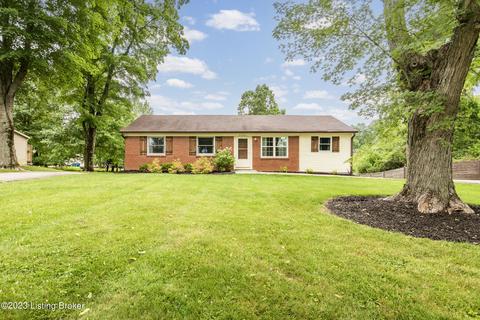 4505 N Camden Ln, Crestwood, KY 40014